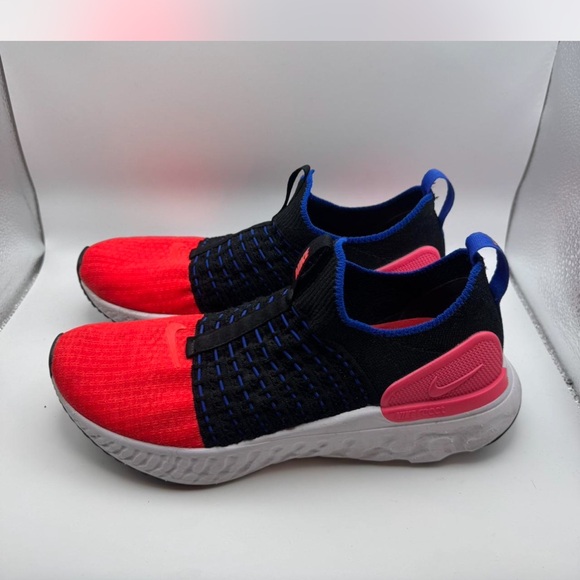 Nike React Phantom Run Flyknit 2 Womens size 9 Bright Crimson Running Shoes. - Picture 2 of 7
